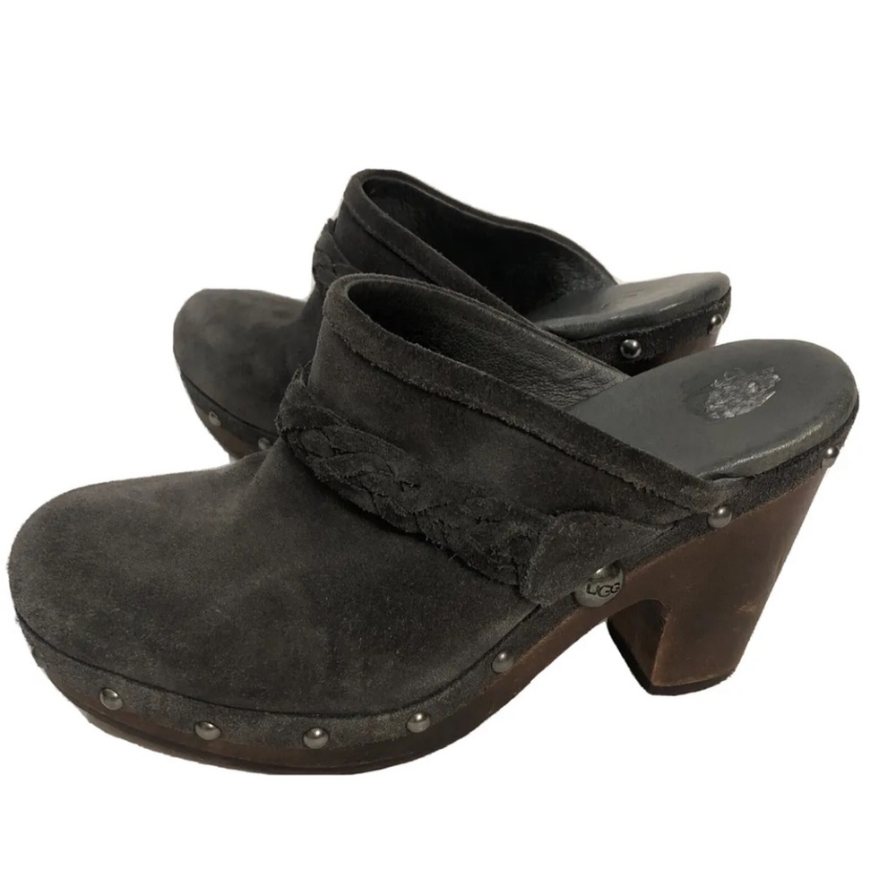 Women’s UGG Gray Suede Mules Clog Heeled Platform Shoes Size 6